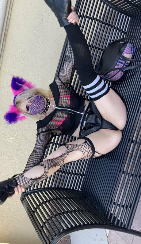 venomroseexotic xxxスター 写真