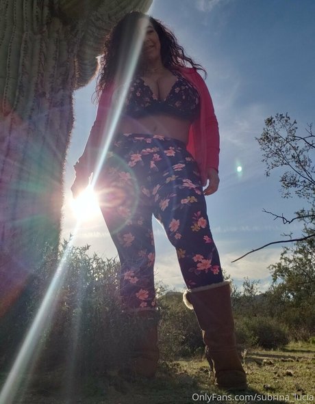 お金 オンリーファンズ アート裸 画像