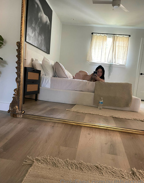 お尻の穴オンリーファンズ えろた 写真