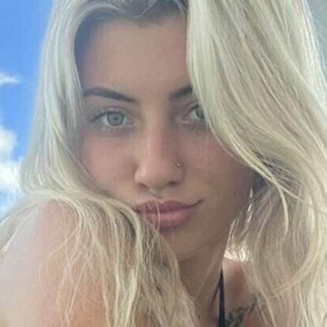 skyysmithh__skysmith_ 完璧な女優 写真