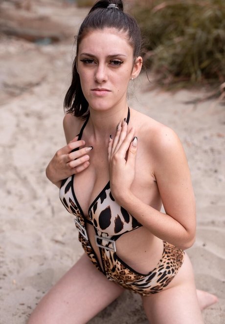 ポーグエボニーオンリーファンズ ホットヌード アーカイブ