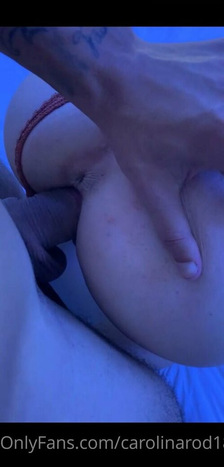 ビーチでのフェラチオ OnlyFans ポルノ 画像