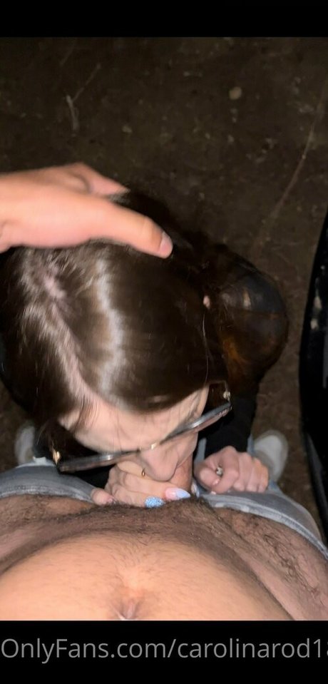 Carolina Rodrigues アートスター 写真