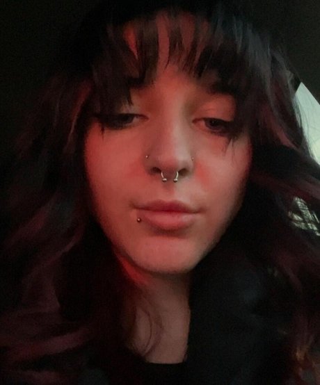 ゴス3P OnlyFans 美しいポルノ 写真