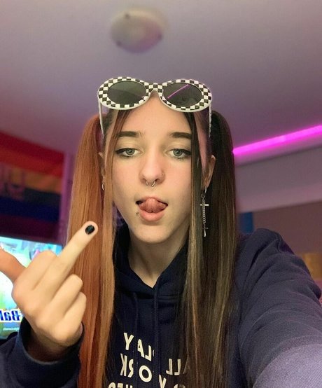 巨乳 パイズリ OnlyFans 裸 ギャラリー