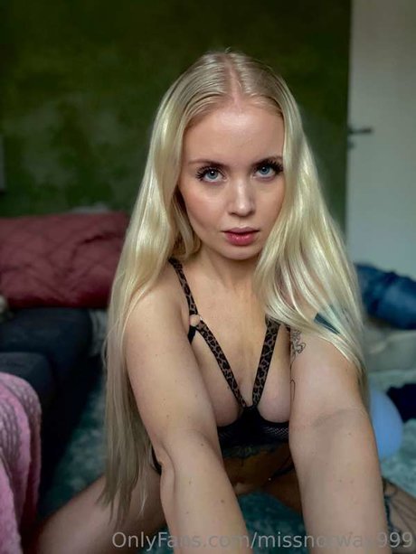 Miss Norway 裸モデル 写真