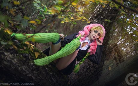 Daria Khime 美しいスター ギャラリー