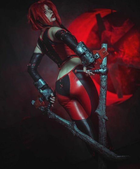 Daria Khime ポルノスター セクシー 画像