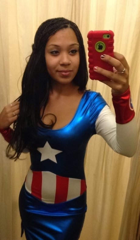 巨尻オンリーファン エロチック 写真