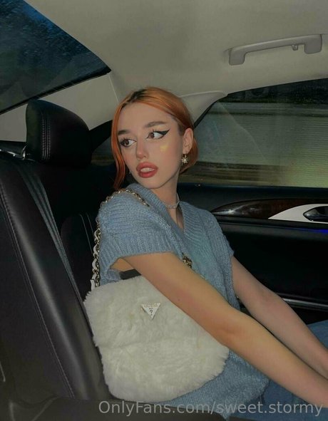 JOIアジアンOnlyFans エロチック 画像