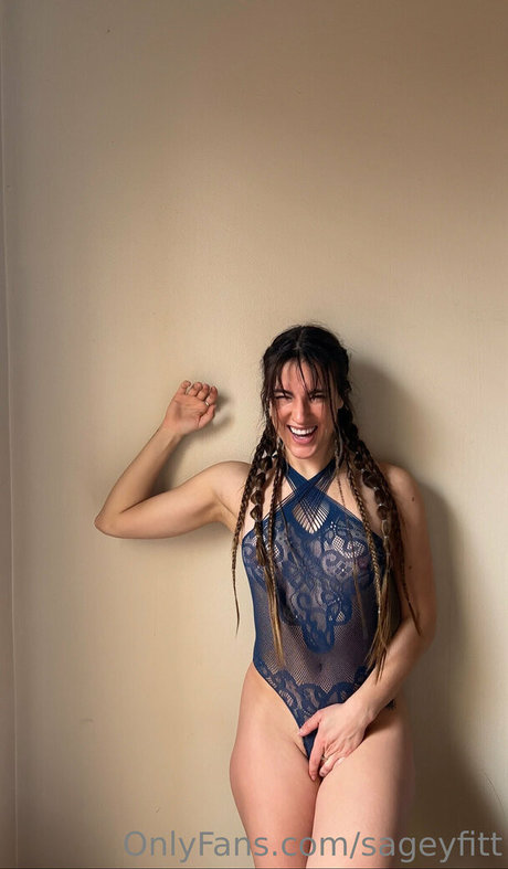 Sagey fit ヌードスター ギャラリー