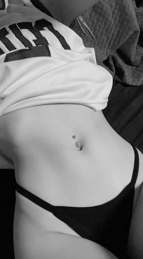 年配の熟女オンリーファンズ 無料セクシー 写真