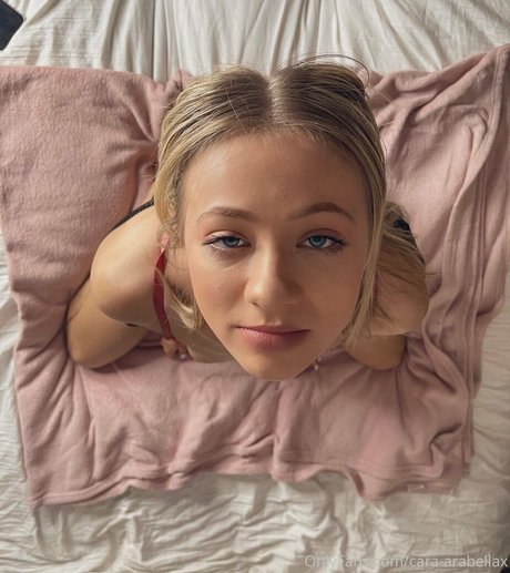 熟女クーガーオンリーファンズ セクシー 写真