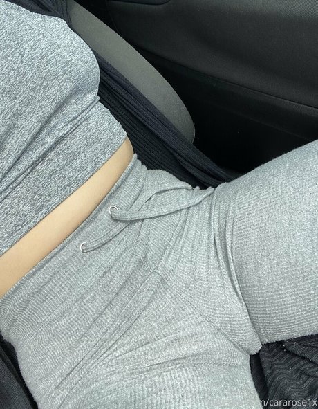 ブルネットの猫OnlyFans ホットセックス 画像