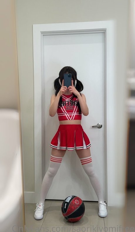 asmr ジンジャー オンリーファンズ セクシー 写真