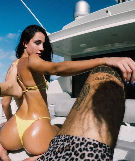 お尻オンリーファン セックス 画像