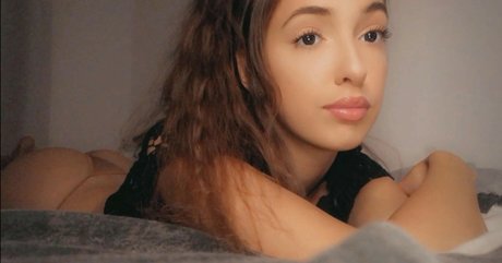 巨乳 パイズリ OnlyFans 美しいポルノ 画像