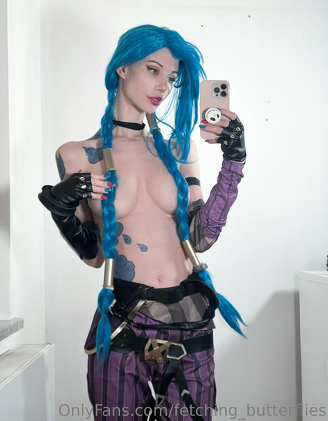 大きなお尻と巨乳のオンリーファンズ ホットセックス 画像