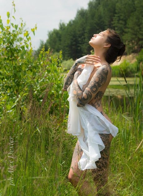 アナルファックOnlyFans ホットヌード 画像