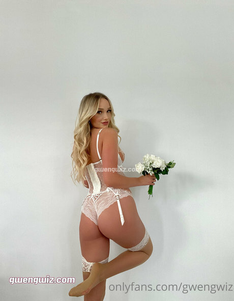 巨乳のオンリーファンズ ホットヌード 画像