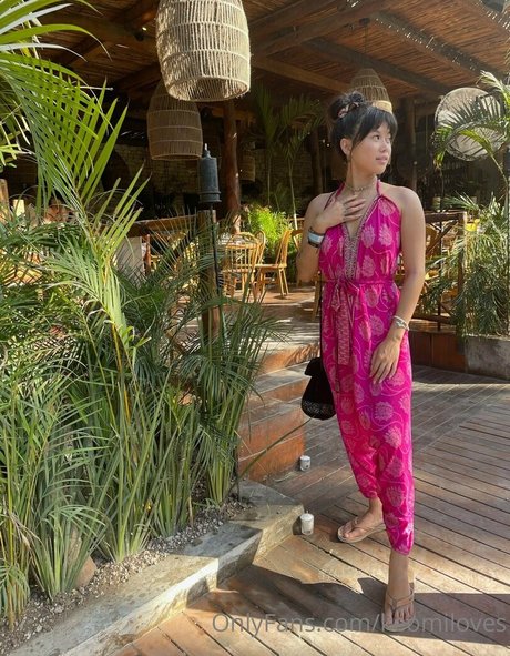 パフィーオンリーファンズ セクシー裸 写真