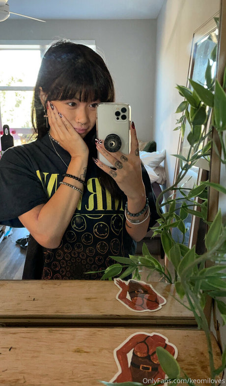 ヘンタイオンリーファンズ セクシーxxx ギャラリー