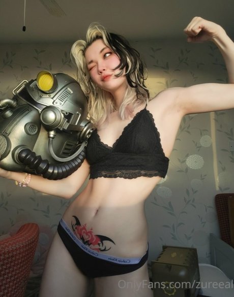 ポーグ xxx オンリーファンズ 無料裸 写真