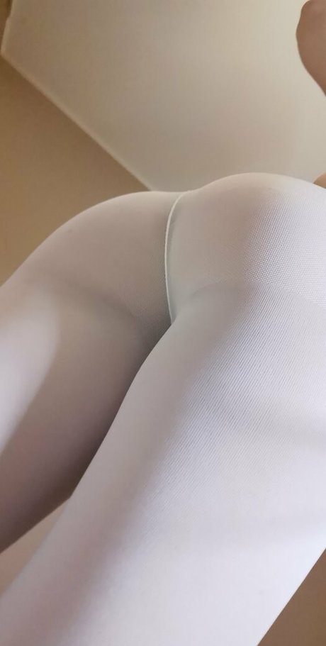 alice swe 裸のモデル 画像