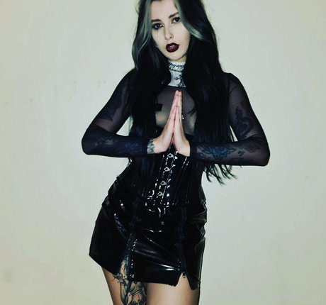 Ruby Hexx ポルノスター 写真