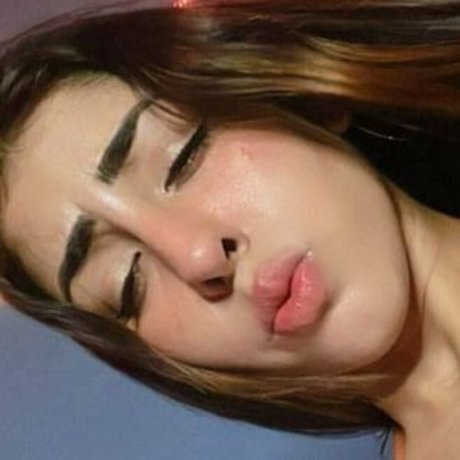 Rullanizq 独占ポルノスター ギャラリー