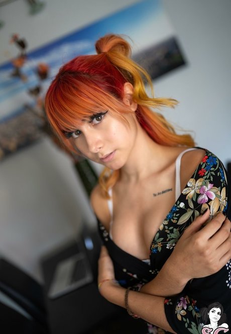 スマイルオンリーファンズ 美しい裸 画像