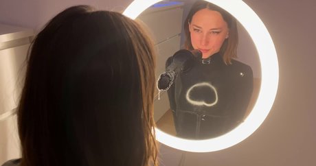 AnaKatana ポルノスター 独占 写真