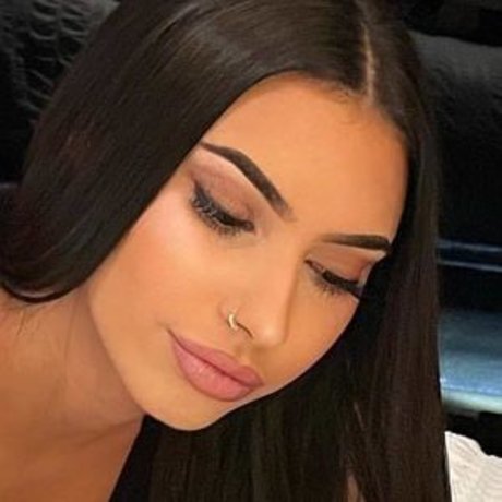 Halleyoungg ポルノスター 無料 画像