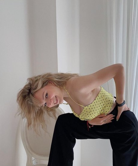 Sapphire Upshall ホット女優 写真