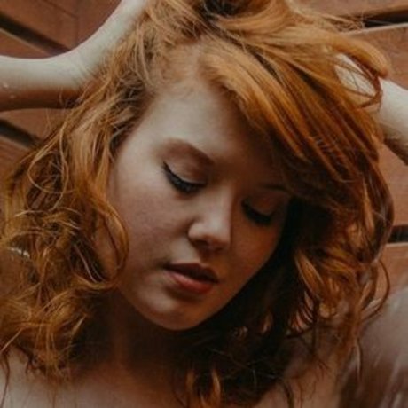 amberrosemc アートモデル 写真