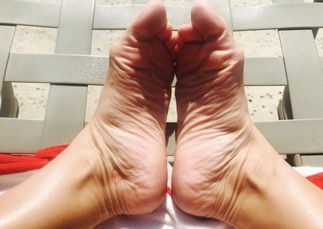 moniquealexande ヌードモデル 画像