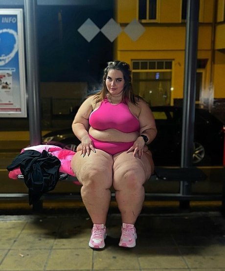 Wero7 7 7 ポルノスター 高品質 写真