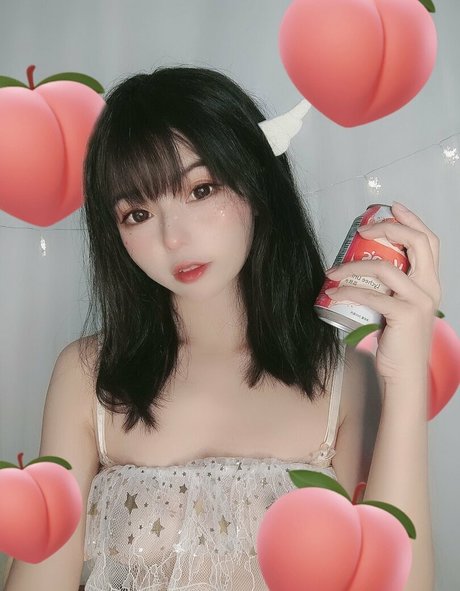 マイクロTバックOnlyFans 無料裸 写真