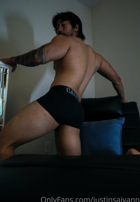 justinsaiyann 美しいモデル 写真