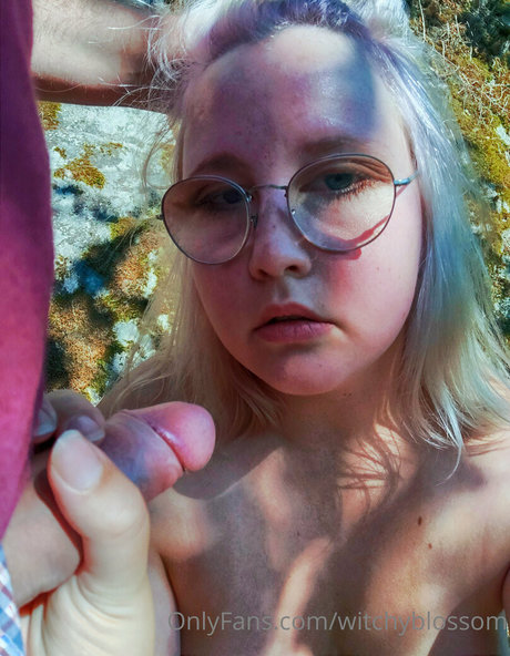 成熟した黒人女性オンリーファンズ 可愛い 画像