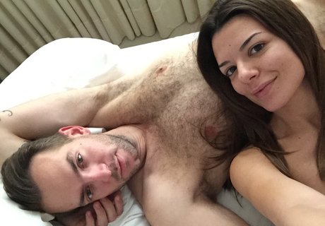 Nikoletta Ralli xxxモデル 写真