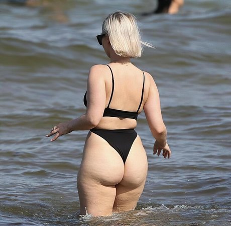 Bianca Elouise アダルトスター ギャラリー