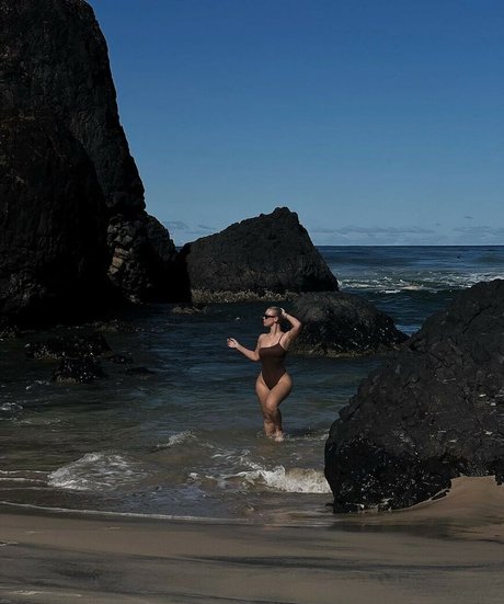 Bianca Elouise HDモデル 画像