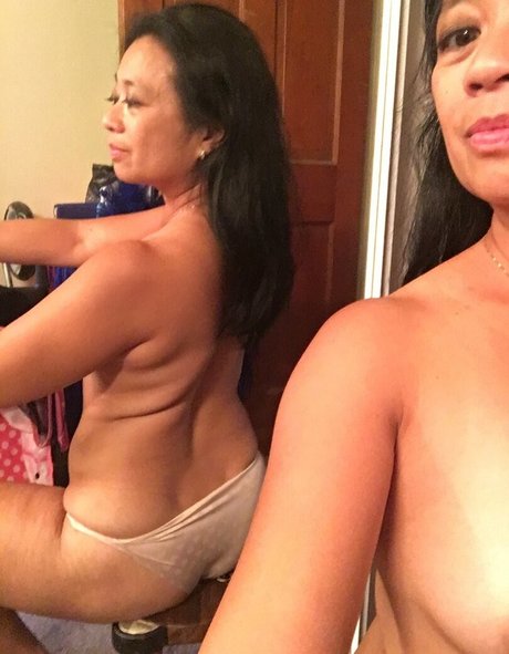 clubluckystarr ポルノモデル アーカイブ