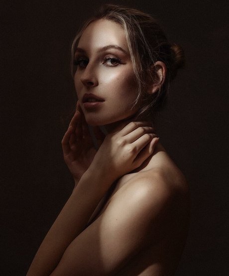 ゲイオンリーファン 美しいxxx 写真