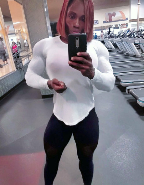 mistresstreasure 高品質女優 写真