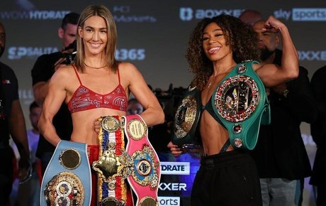 Mikaela Mayer ポルノスター 美しい 画像