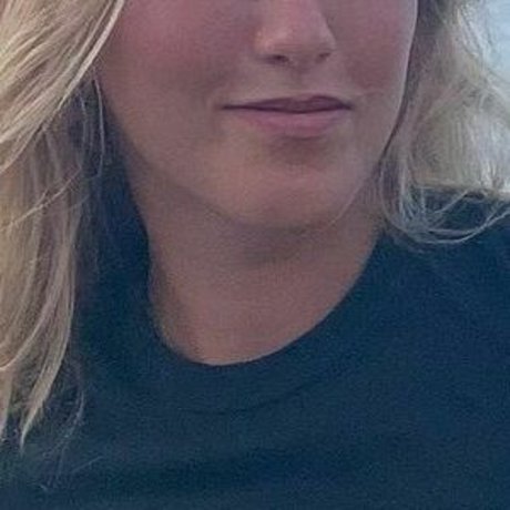 Juliette Bossu エロティックモデル 写真