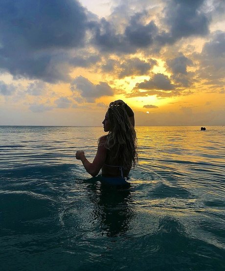 Juliette Bossu エロティックなスター 写真