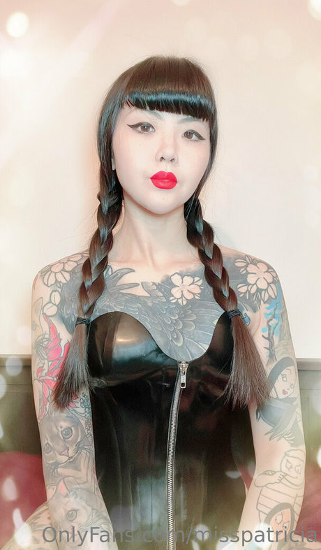 熟女のおまんこオンリーファンズ アートヌード 写真